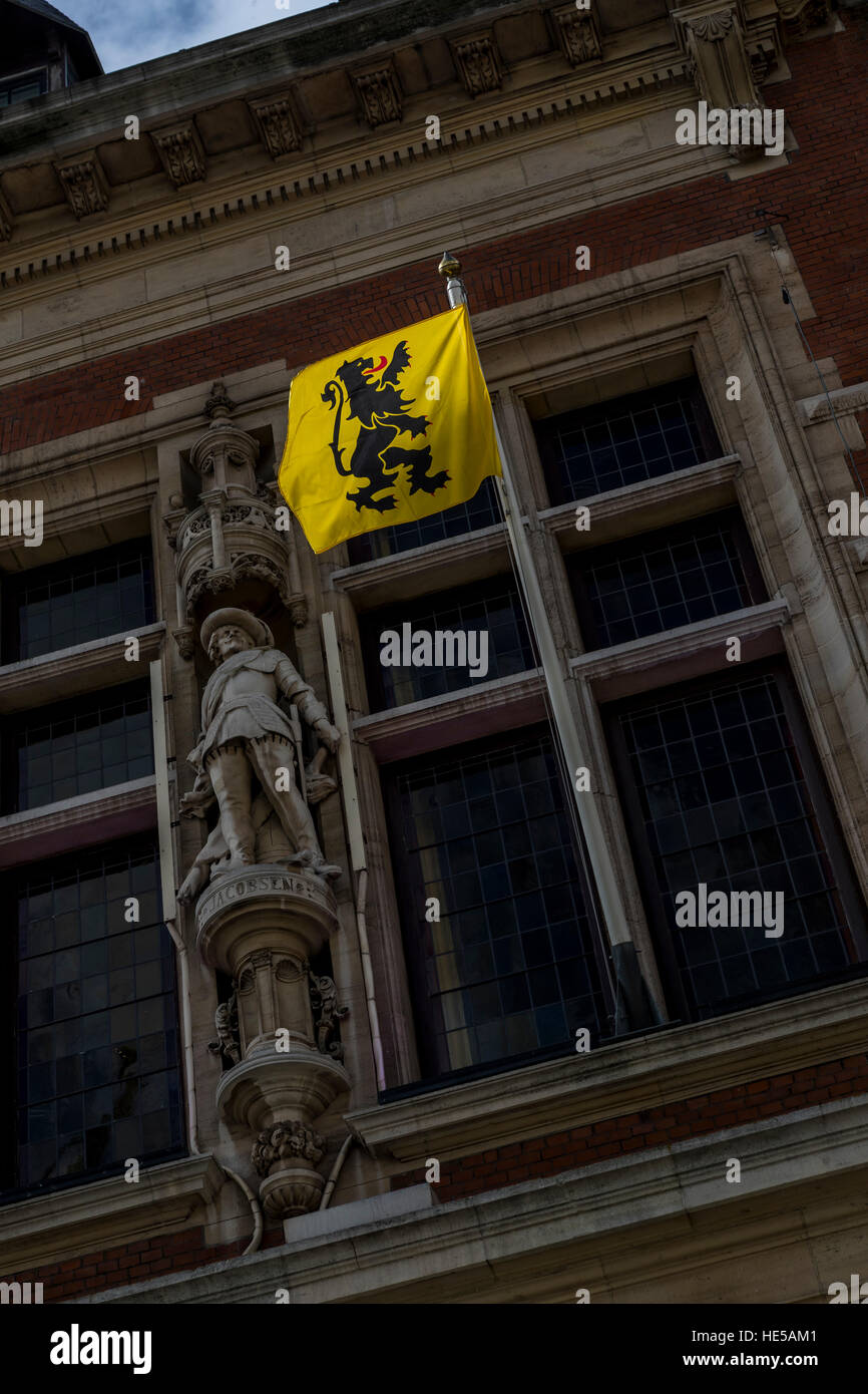 Beffroi de l’Hôtel de Ville de Dunkerque (UNESCO), Former Dunkirk Town