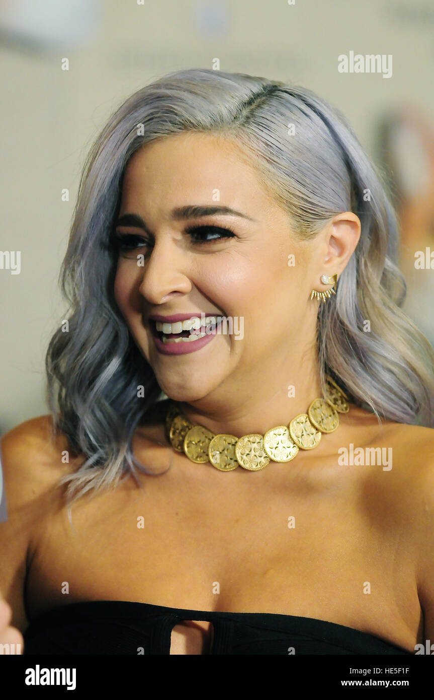 Alisan porter hi-res stock photography and images - Alamy