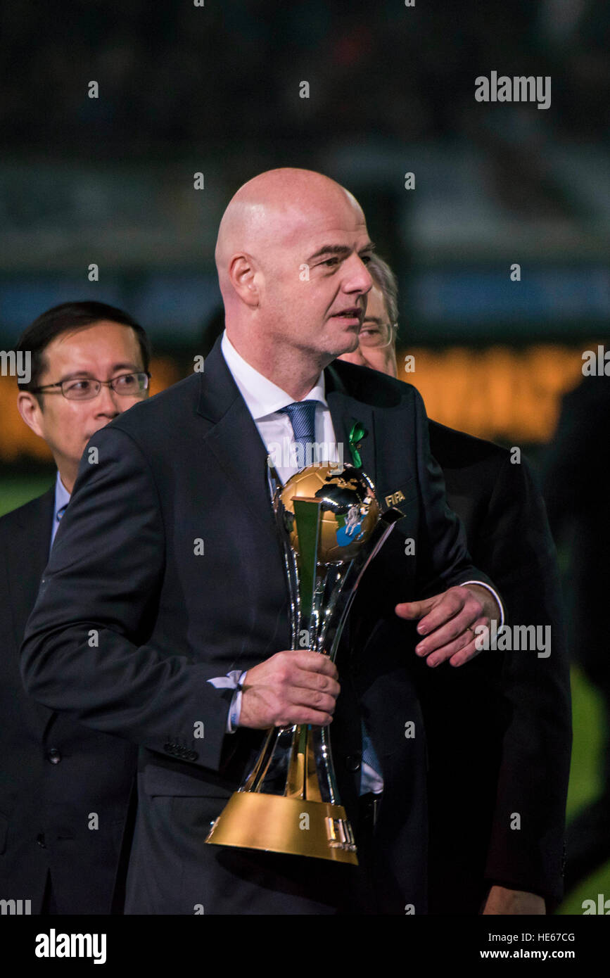 Gianni infantino trophy hires stock photography and images Alamy