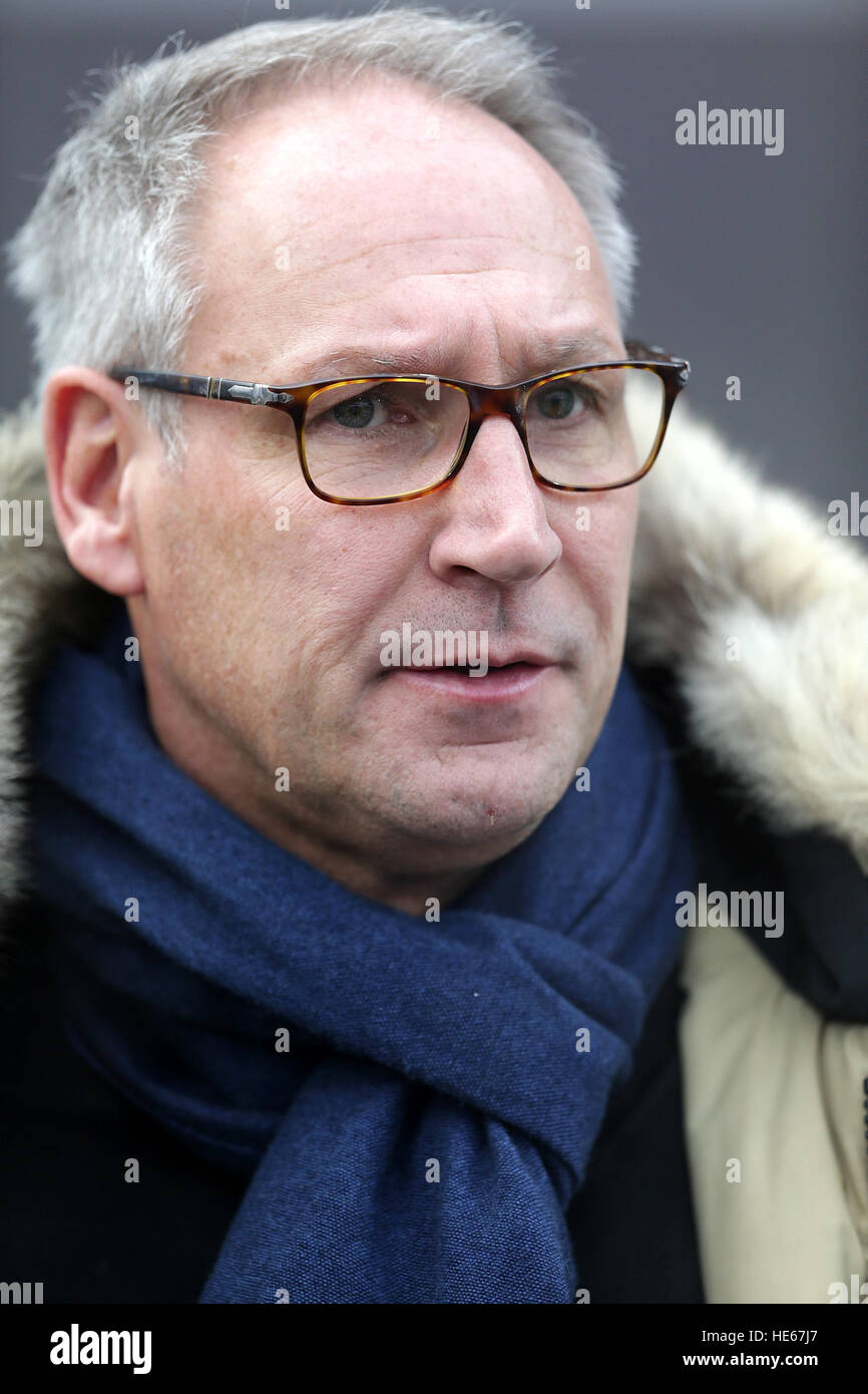 Darmstadst, Germany. 18th Dec, 2016. Ruediger Fritsch, president of SV Darmstadt 98 pictured at the Bundesliga soccer match between Darmstadt 98 and Bayern Munich at Jonathan Heimes stadium in Darmstadst, Germany, 18 December 2016. Photo: Hasan Bratic/dpa/Alamy Live News Stock Photo