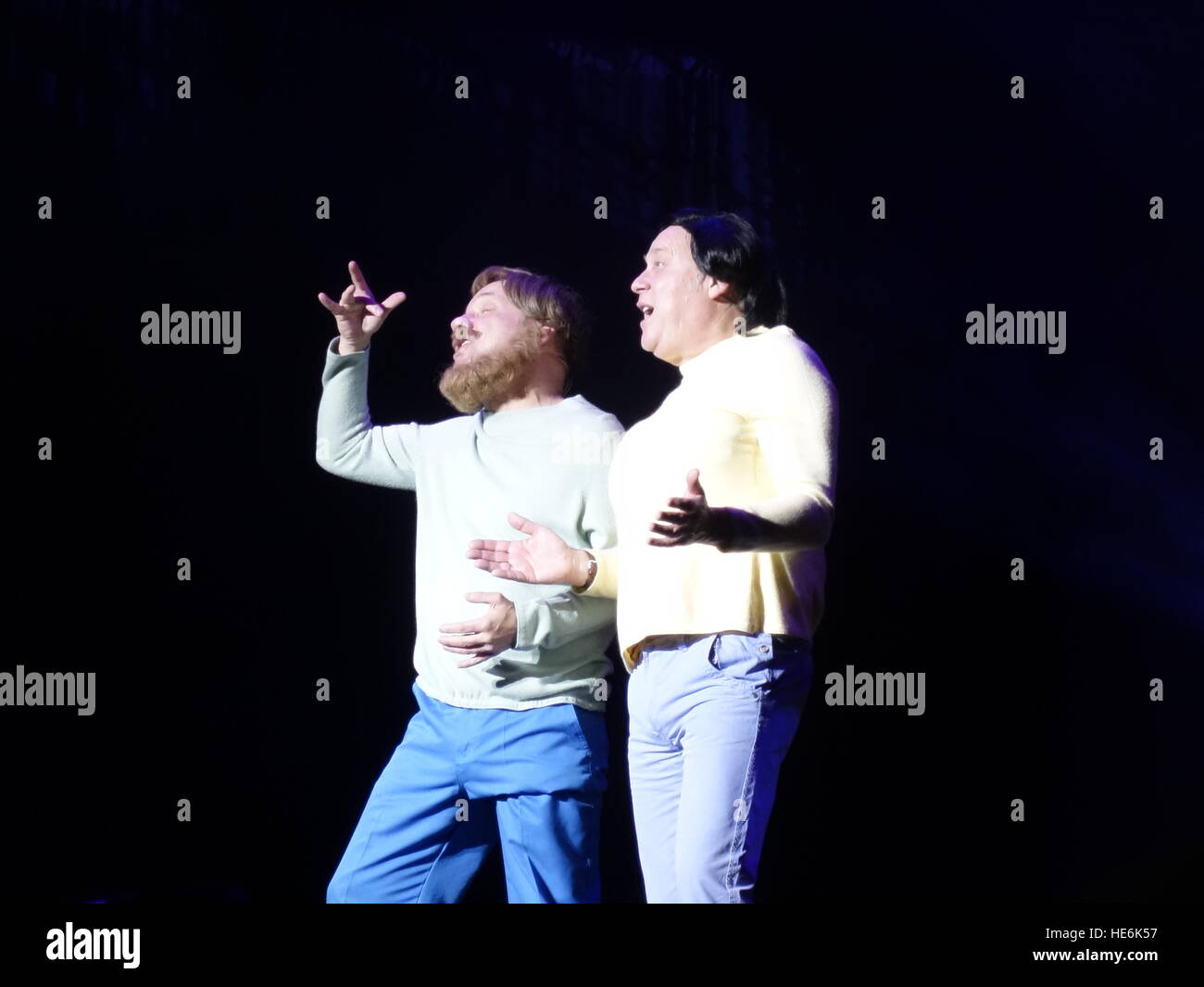 Vic reeves and bob mortimer hi res stock photography and images alamy