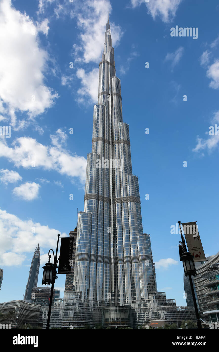 DUBAI, UNITED ARAB EMIRATES - DECEMBER 10, 2016: View of Burj Khalifa tower, the tallest man-made structure in the world, 828 m Stock Photo