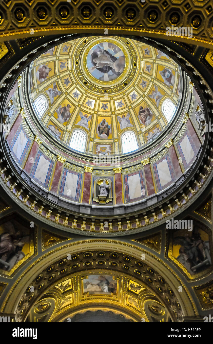 Dome inside Saint Stephen's Basillica, Budapest, with paintings of Jesus and the 12 disciples. Stock Photo