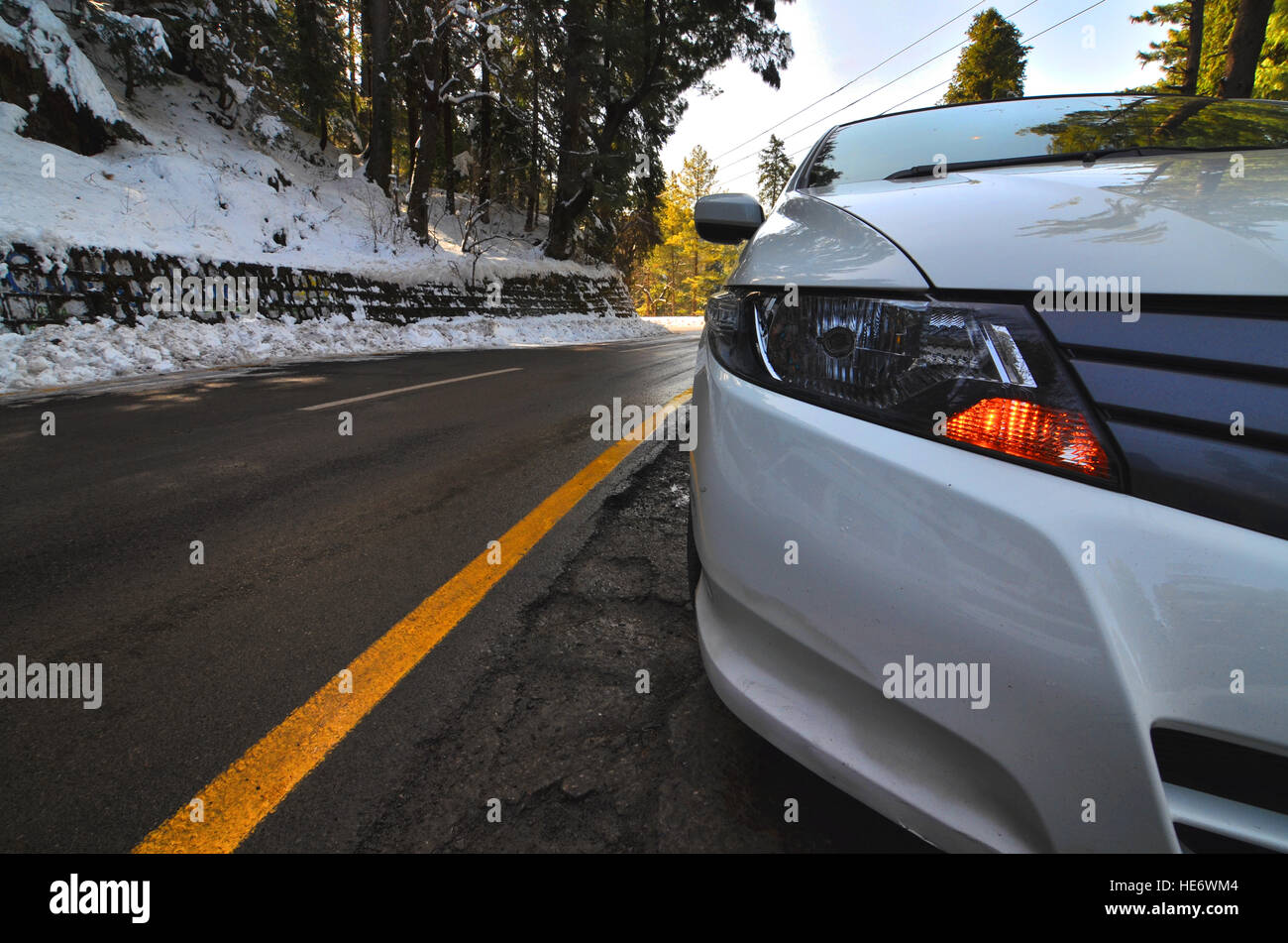 Slow fast indicator hi-res stock photography and images - Alamy