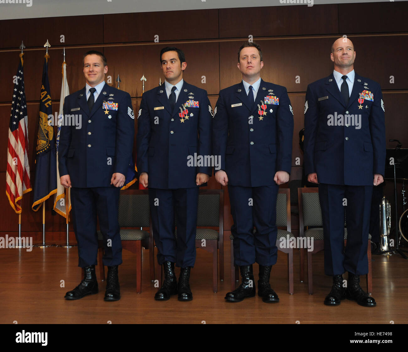 Combat controllers with the Oregon Air National Guard's 125th Special ...