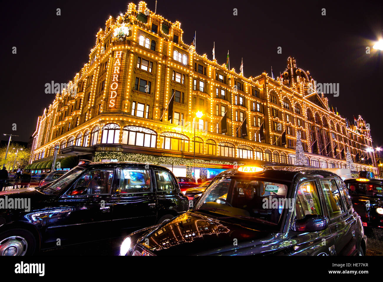 London Knightsbridge the famous Harrods Store at Christmas Time Stock