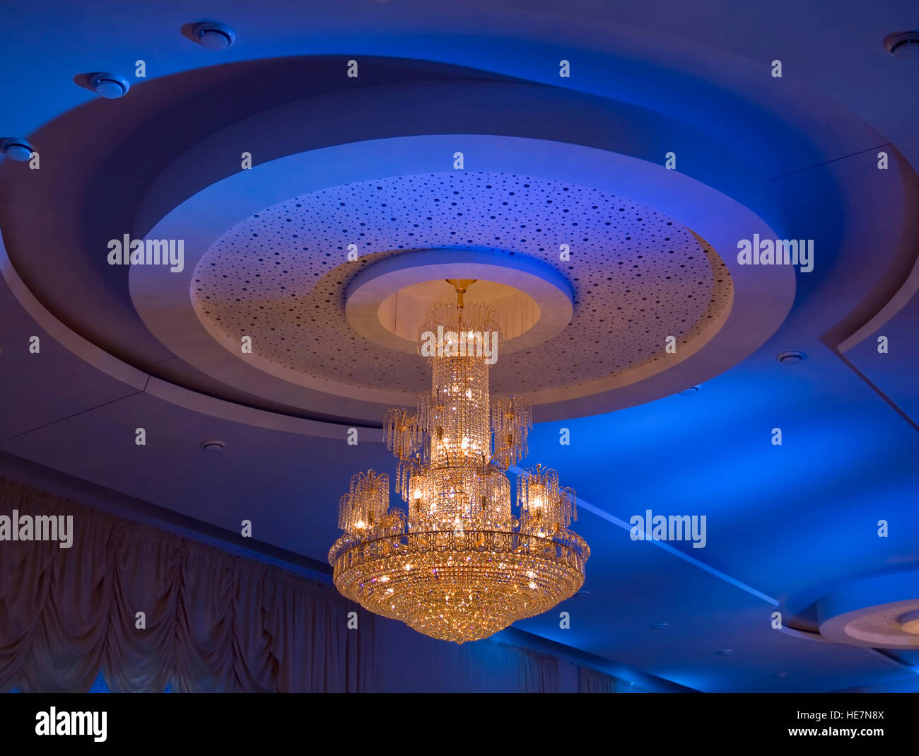 Vintage Contemporary Glass Crystal Chandelier Stock Photo Alamy