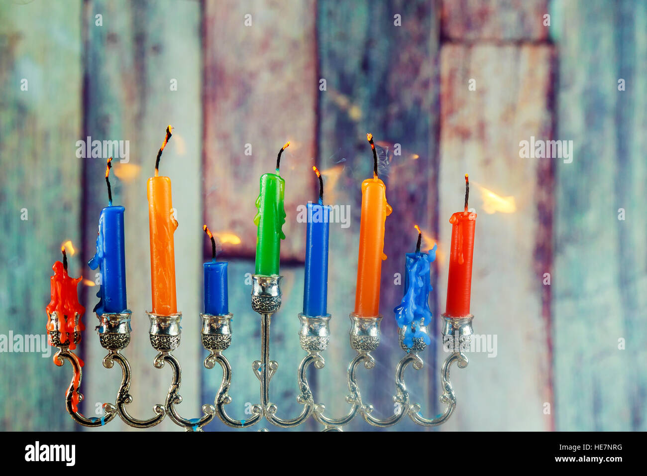 50 Coriandoli Hanukkah Glitter A Forma Di Menorah – Decorazioni Per Feste Ebraiche, 3x3.8 Cm