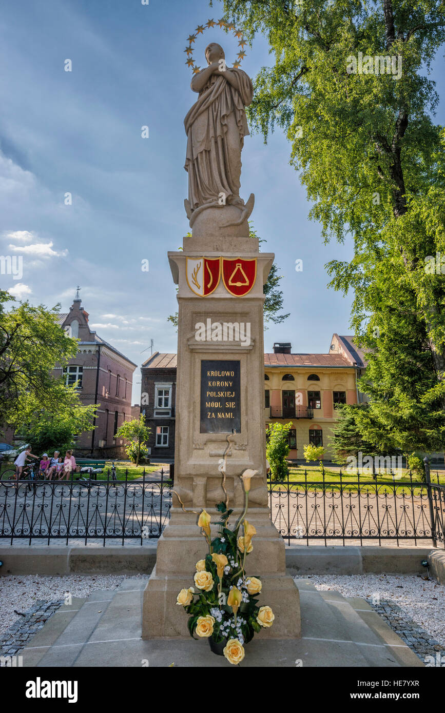 Virgin Mary statue in Lesko, Bieszczady region, Malopolska, Poland Stock Photo