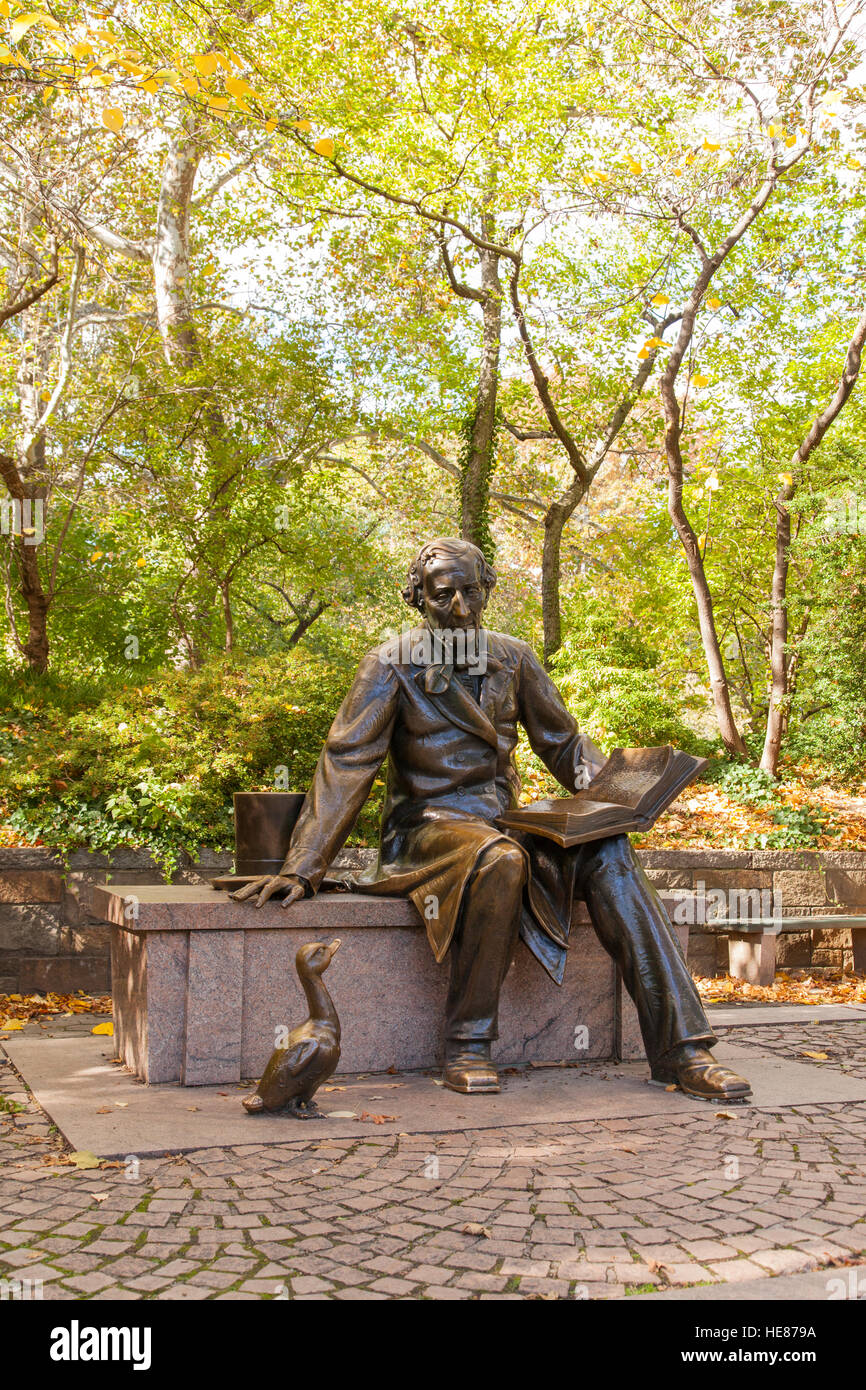 Statue of Hans Christian Andersen in New York: 1 reviews and 2 photos