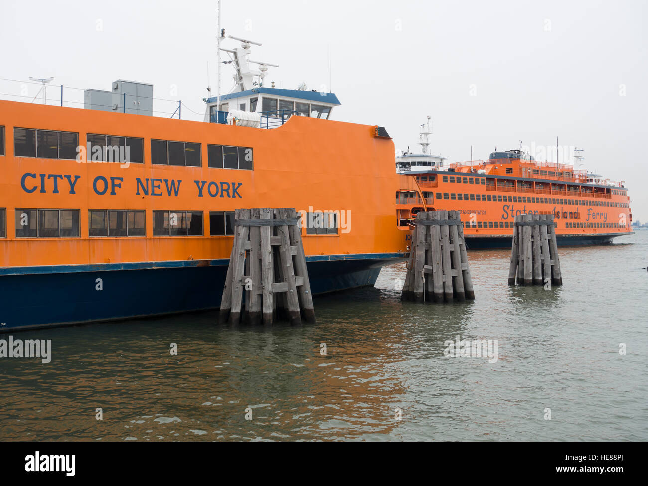 St ferry terminal hires stock photography and images Alamy