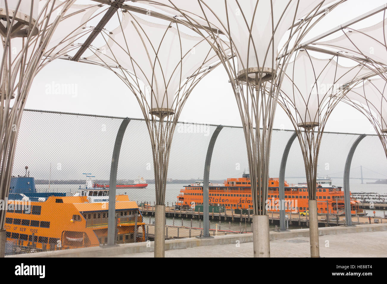 Staten island ferry terminal St. George NYC Stock Photo - Alamy