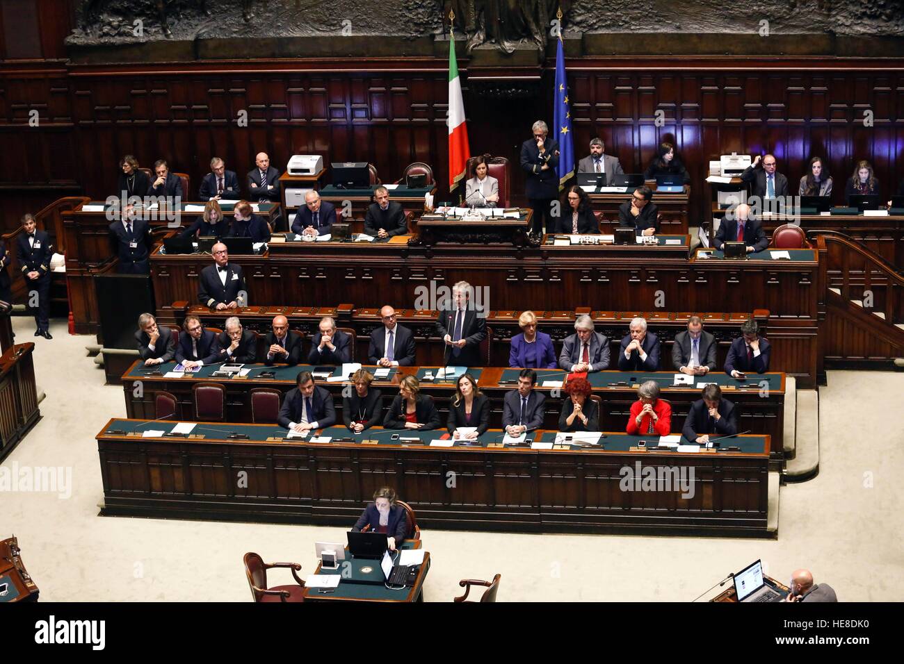 Confidence vote to Gentiloni's Government at chambers of deputies, pictured the new italian Prime Minister Paolo Gentiloni with ministers - Rome, Ital Stock Photo