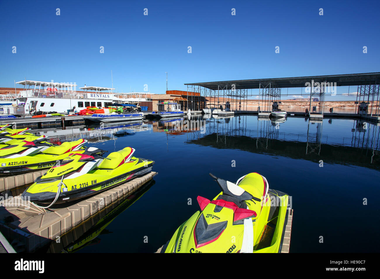 Wahweap marina, Lake Powell and the Glen Canyon National Recreation area Arizona, USA Stock Photo