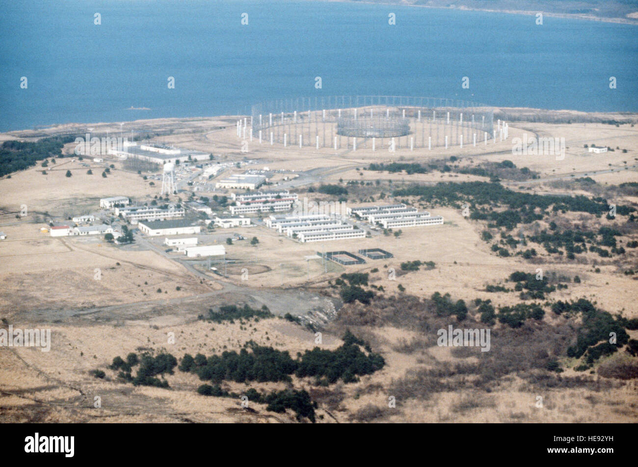 Circular array antenna hi-res stock photography and images - Alamy