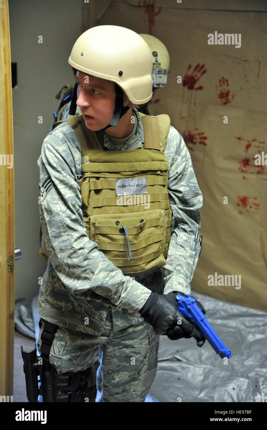 Airmen, sailors, and a Marine from the U.S. military participate in ...