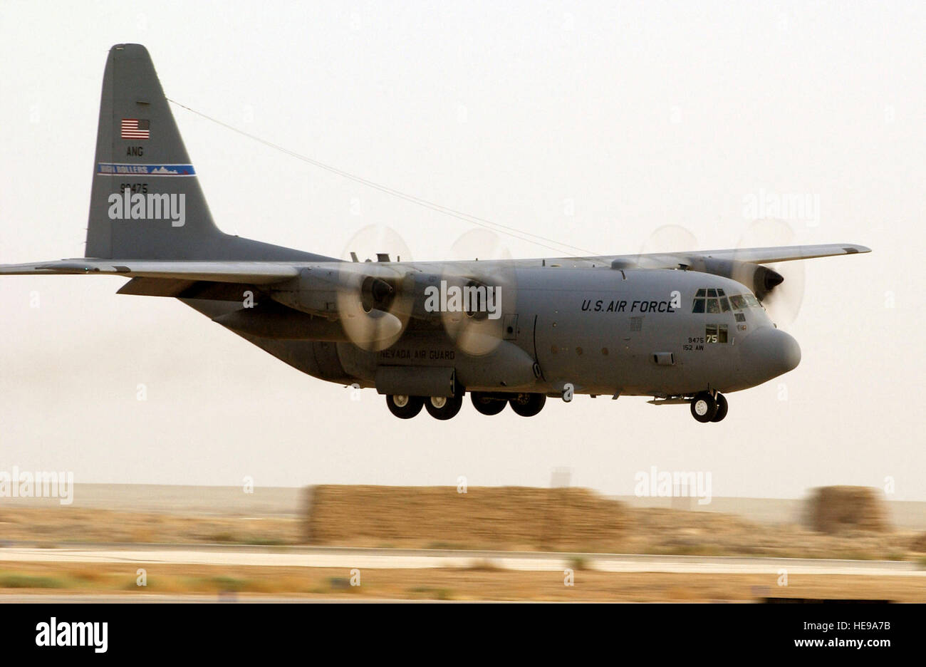 A C-130H Hercules cargo aircraft from the 192nd Airlift Squadron, Nevada Air National Guard, lands after an Operation Iraqi Freedom mission at Tallil Air Base, Iraq, on April 22, 2005. ( Master Sgt. Mark Bucher) (Released) Stock Photo