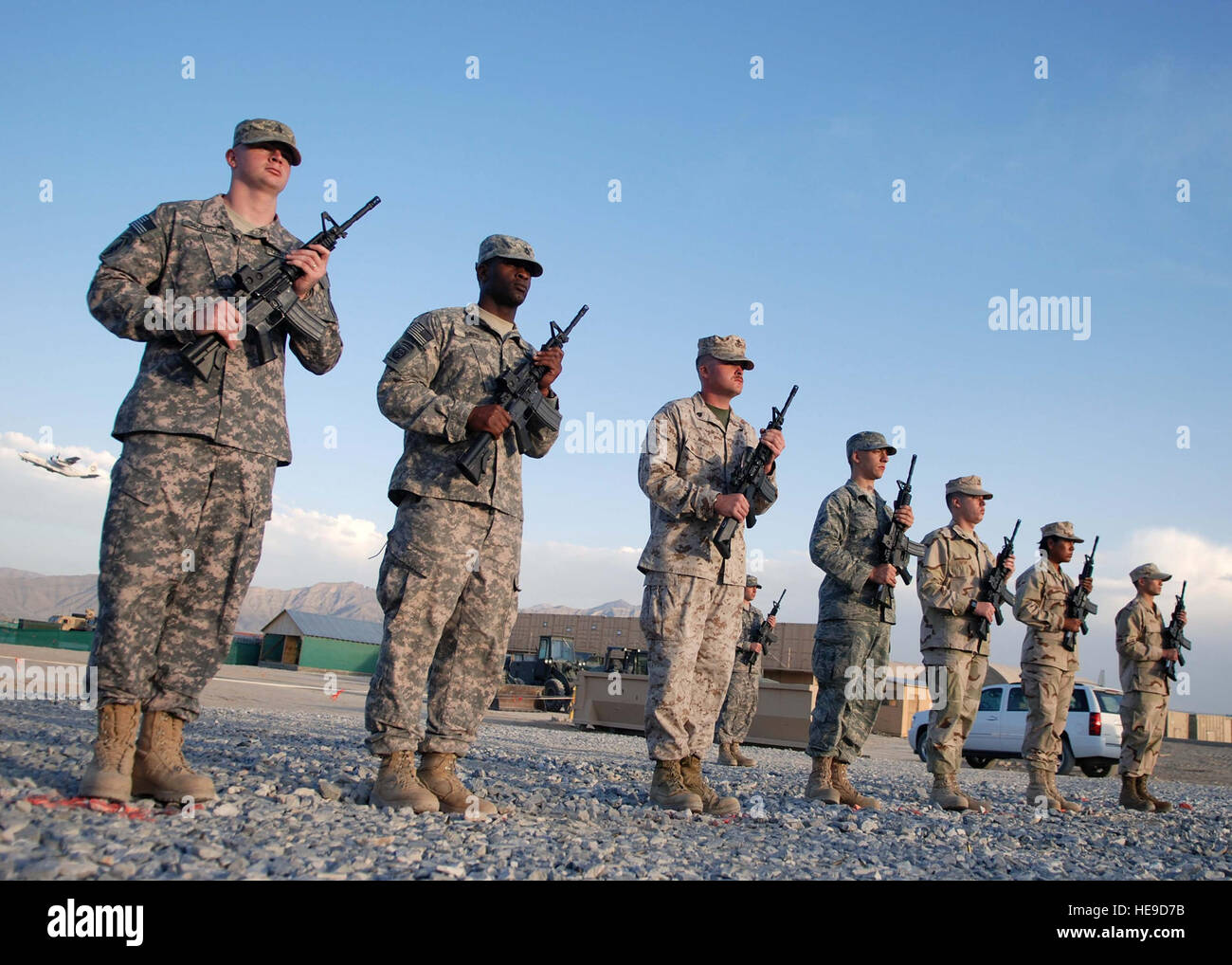 File:Obama inauguration 21 gun salute.JPG - Wikimedia Commons