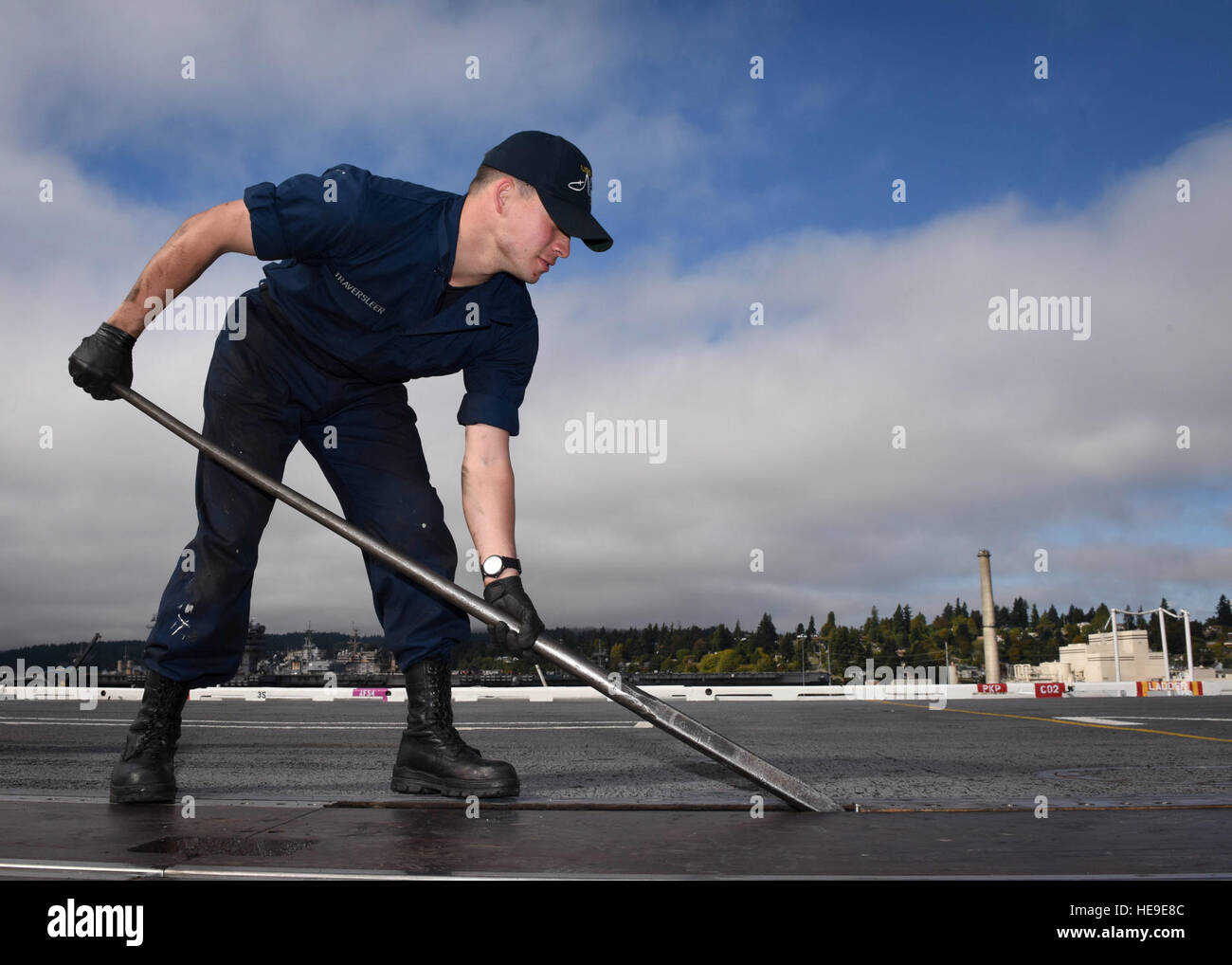 Retainers Ship Loading A U.S. Navy aircraft carrier undergoes extended planned maintenance at ...