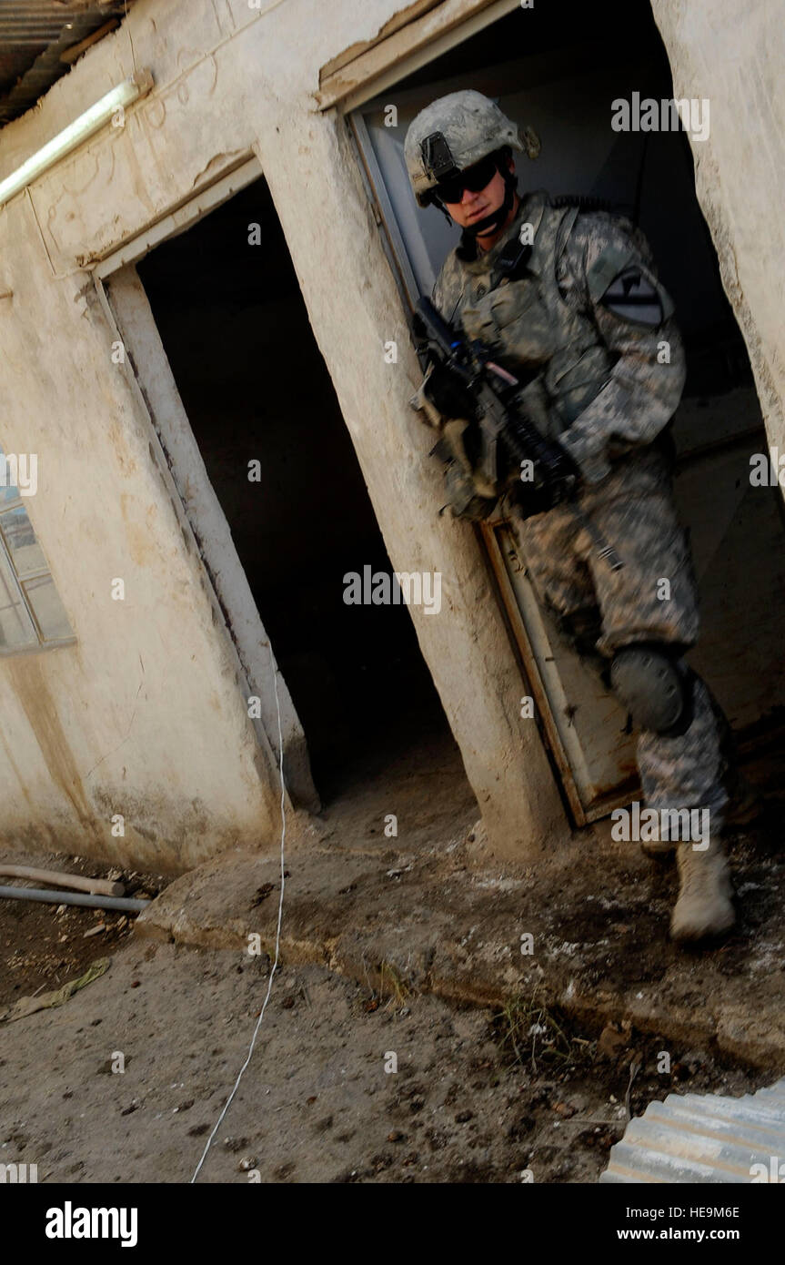 U.S. Army Staff Sgt. Roman Rozell of Apache Junction, Ariz., assigned ...