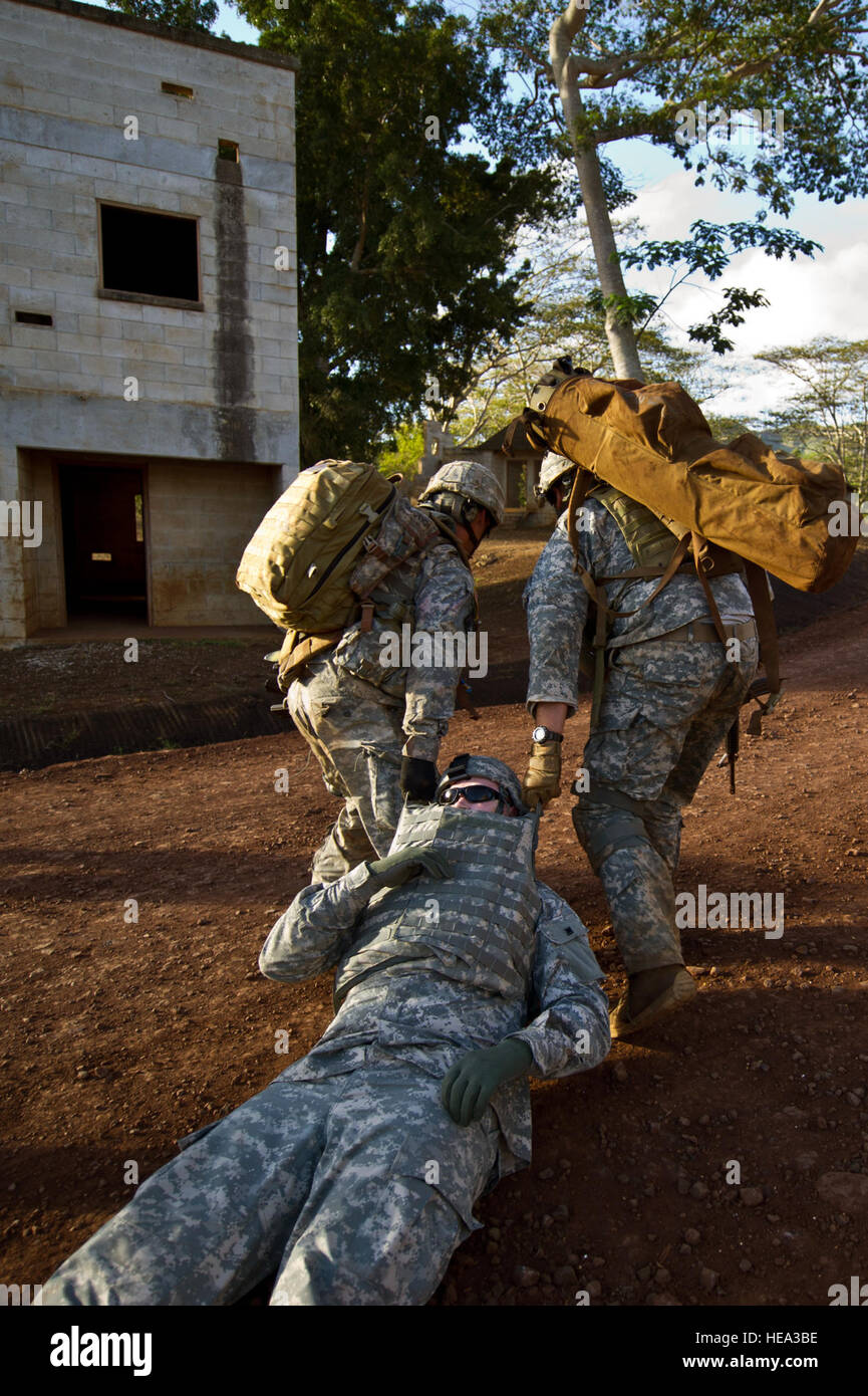 U.S. Army Staff Sgt. Tony Gonzalez and Staff Sgt. Joseph Lollino ...