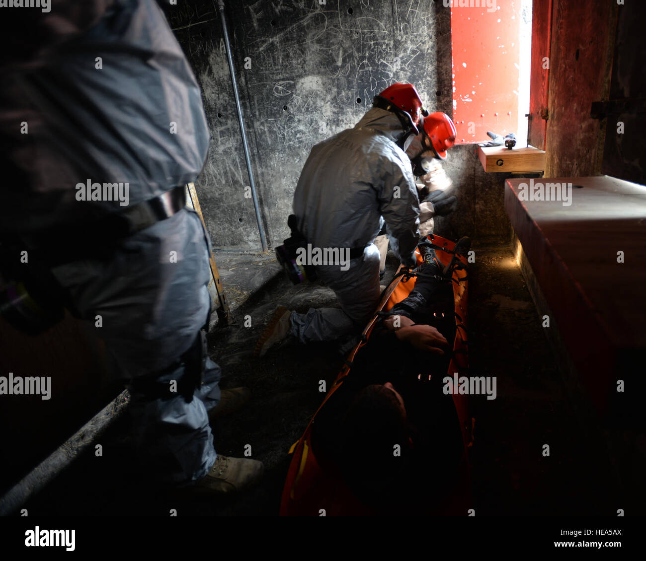 New York Army National Guard Soldiers assigned to the New York National ...