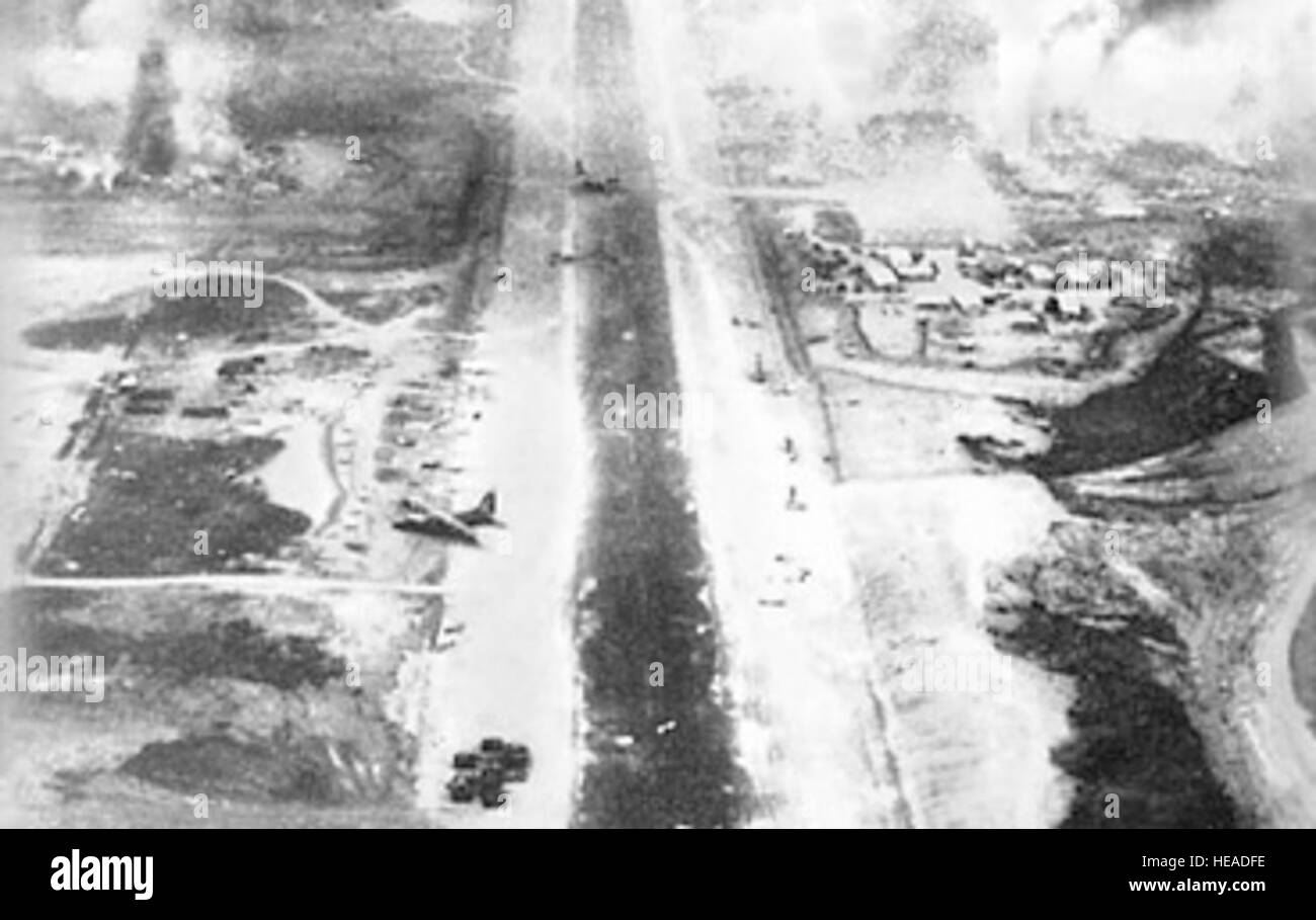 Air operational drill Black and White Stock Photos & Images - Alamy
