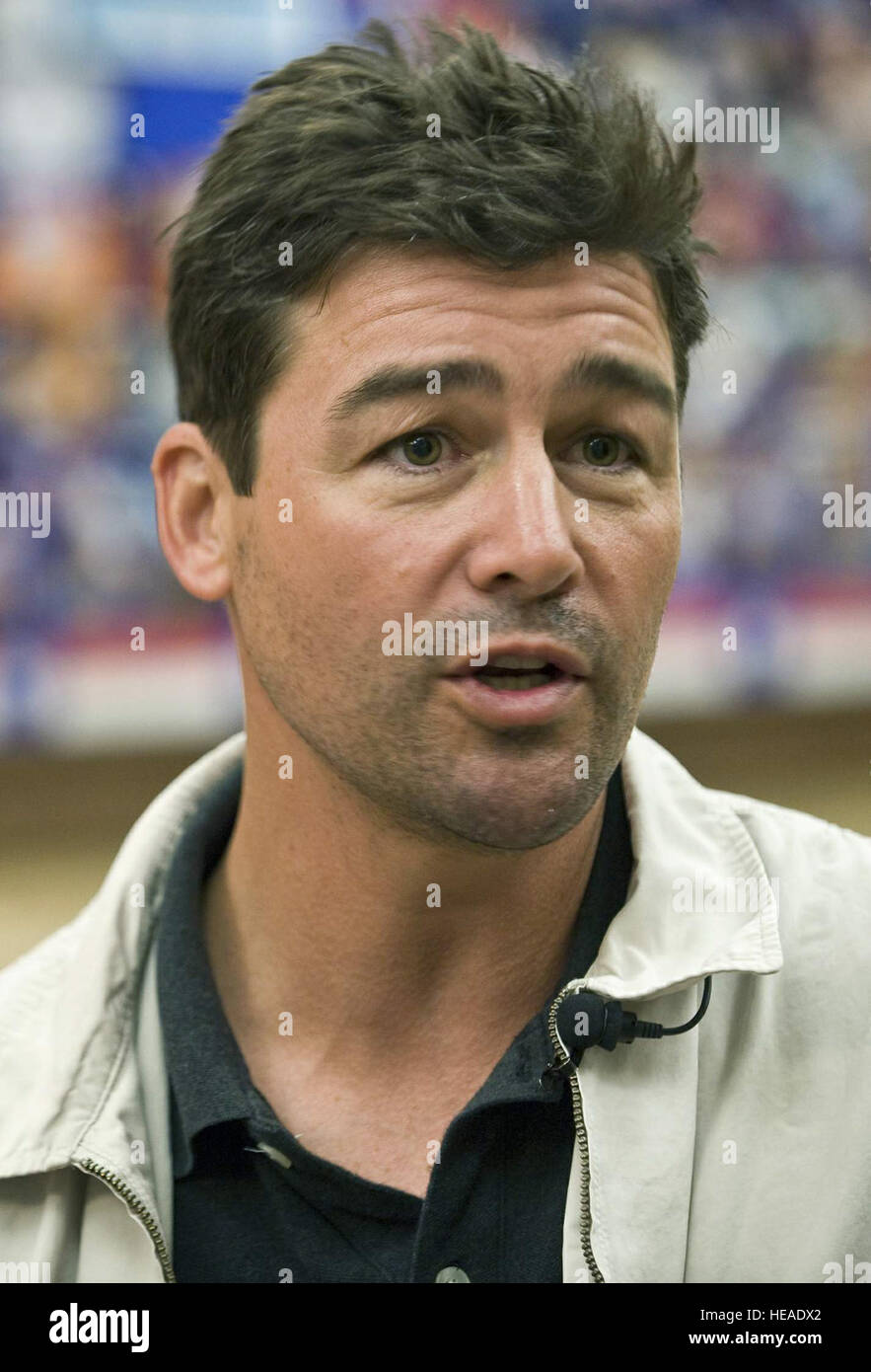 "Friday Night Lights" actor Kyle Chandler talks to U.S. servicemembers Nov. 14, 2009, at the