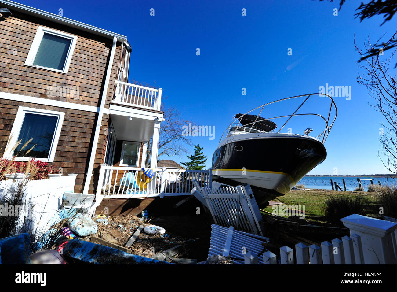 Hewlett harbor hires stock photography and images Alamy