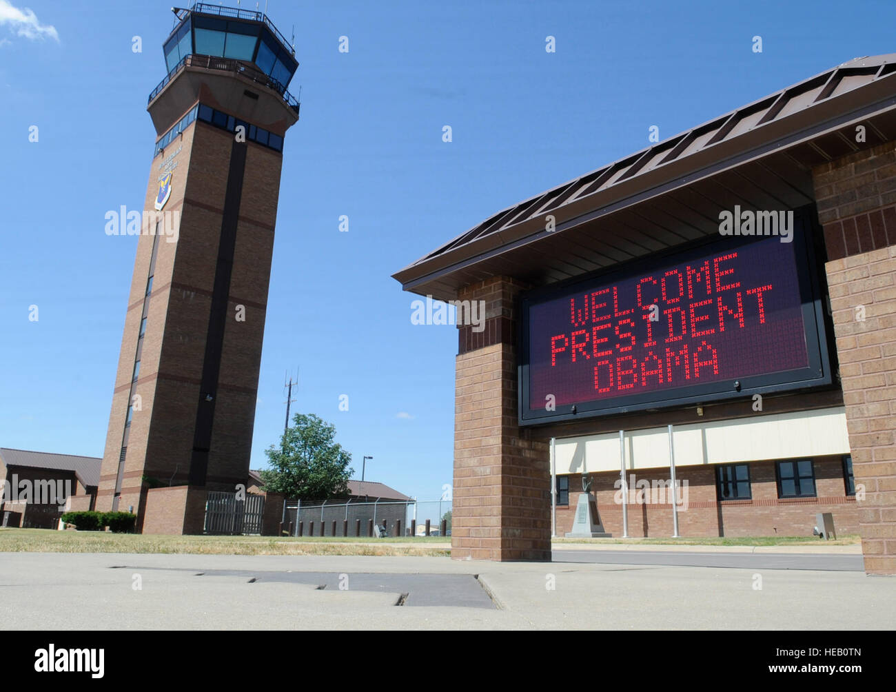 President barack obama lands at whiteman air force base hires stock