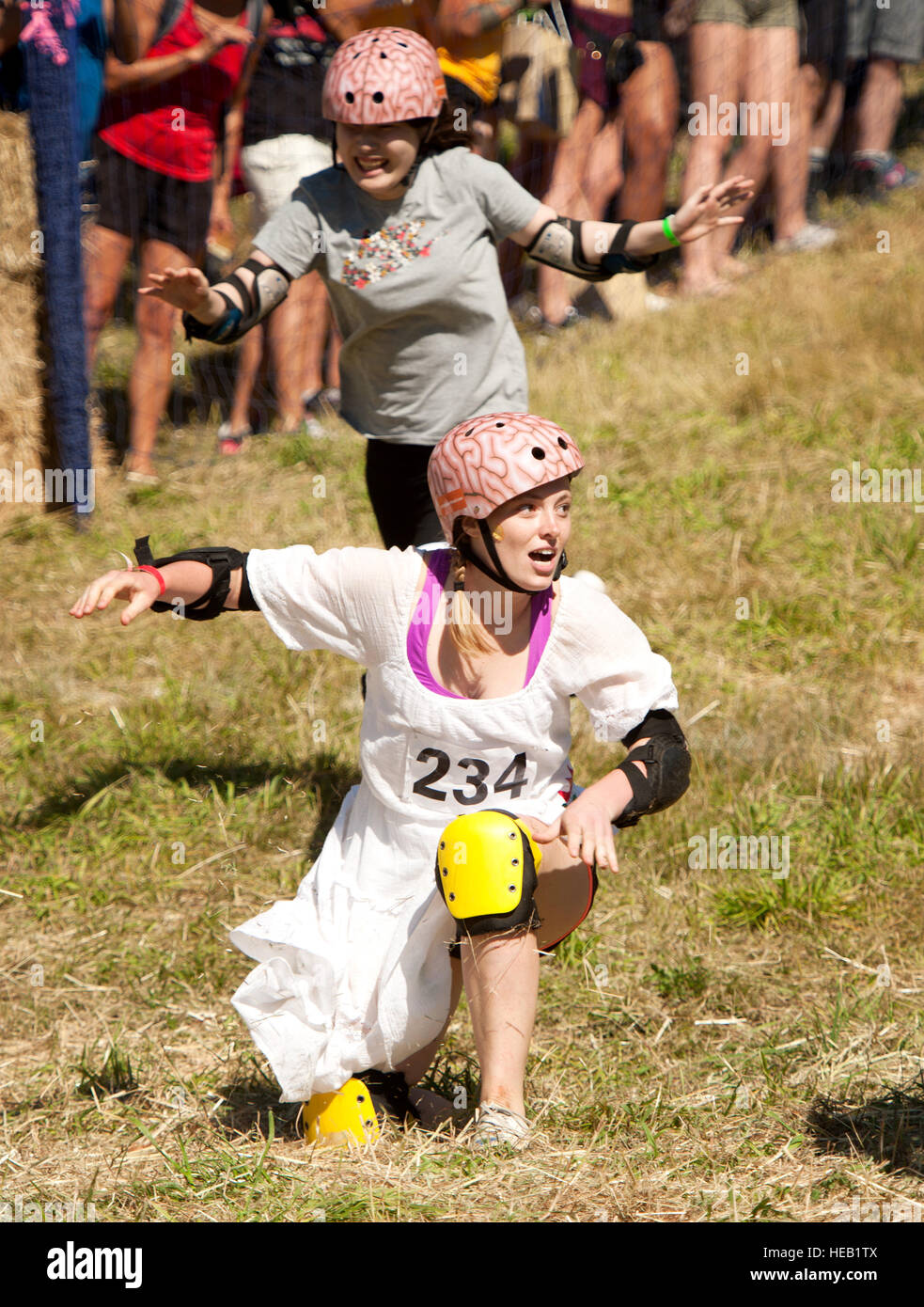 Cheese rolling festival hires stock photography and images Alamy