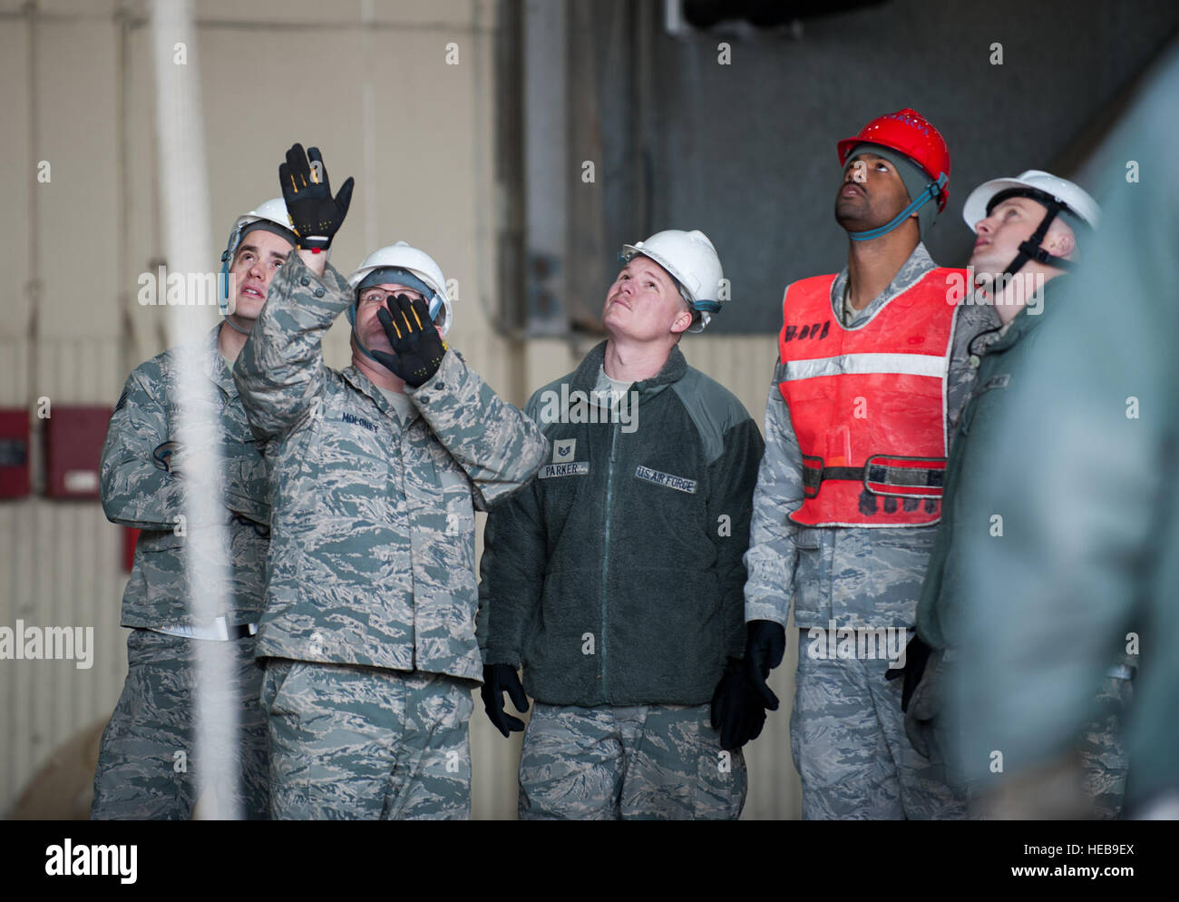 Maintenance recovery team from hi-res stock photography and images - Alamy