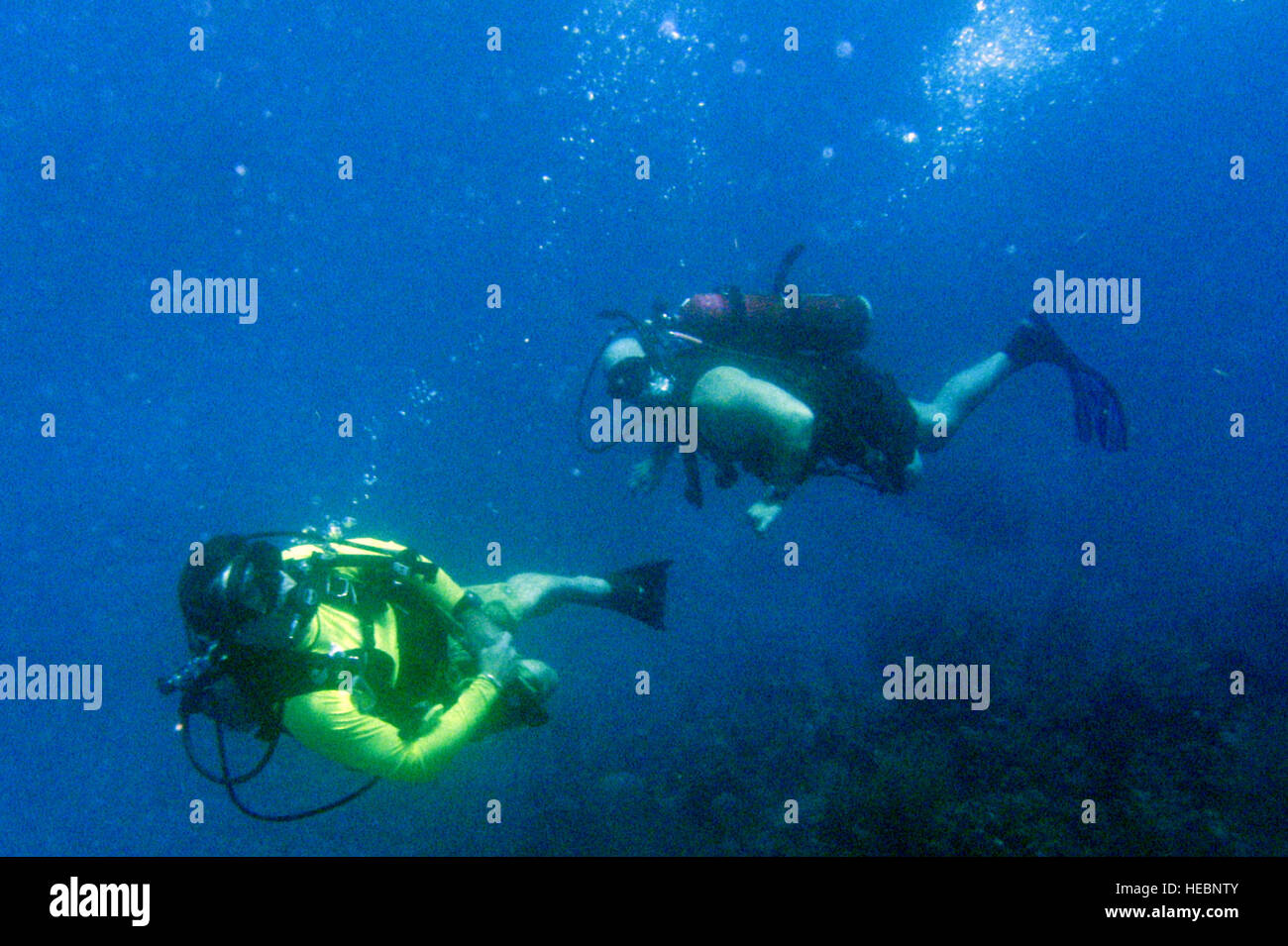 Soldiers undertaking disabled scuba hires stock photography and images