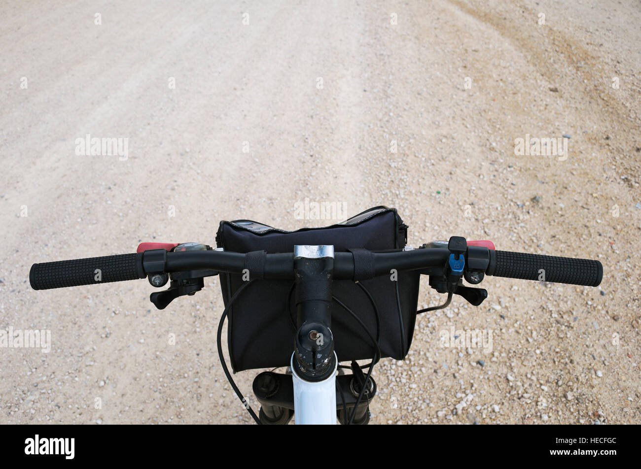 Straightening handlebars bicycle deals