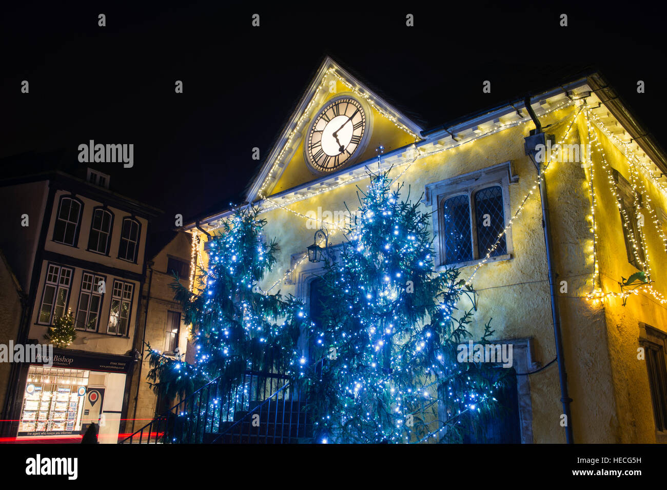 Tetbury town hall hires stock photography and images Alamy