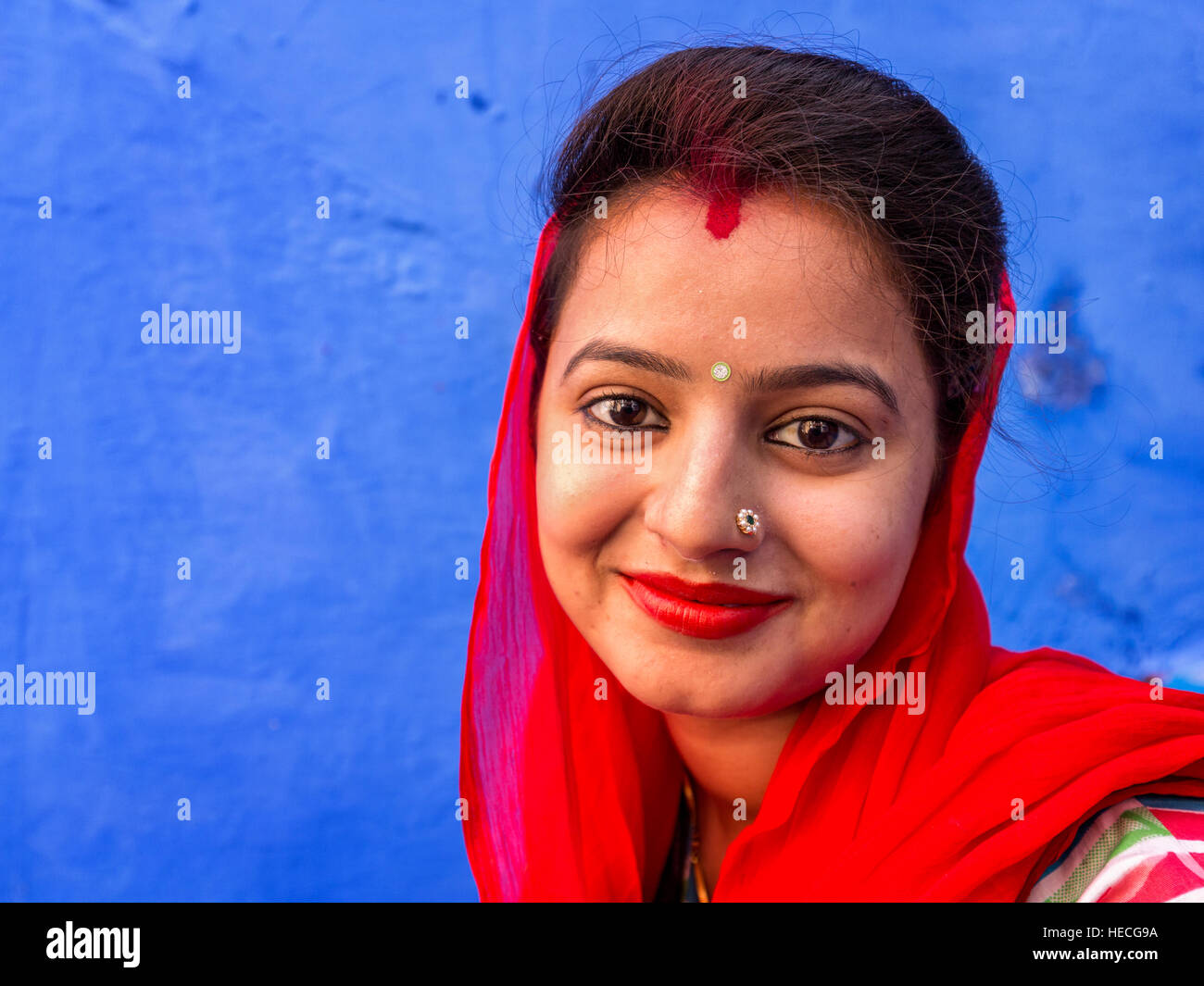 Indian woman in colorful sari, Jodhpur, Rajasthan, India Stock Photo