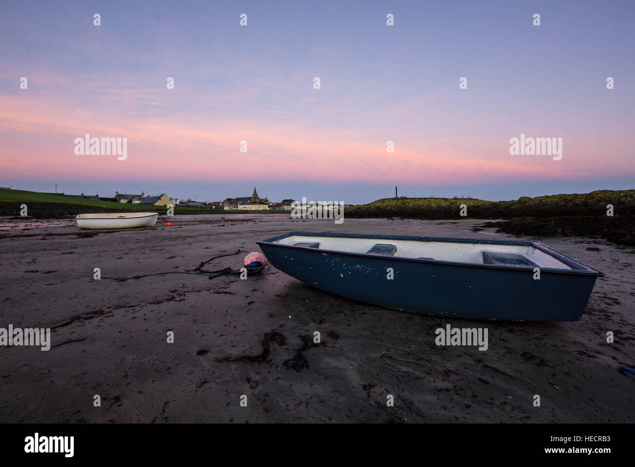 Ballywalter, Co Down, N Ireland, UK. 20th December 2016. UK Weather: A beautiful morning in Ballywalter on the eastern coast of Northern Ireland, the forecast is set to change for the afternoon as a spell of wet weather moves in from the west. Credit: gary telford/Alamy Live News Stock Photo