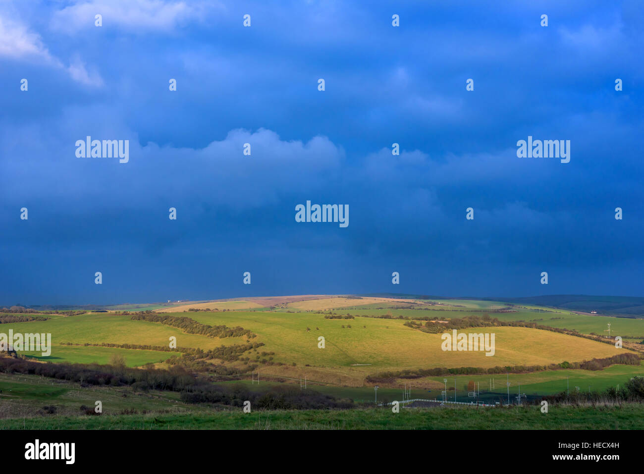 Brighton, UK. 19th Dec, 2016. Interesting light on the South Downs on a winter's afternoon. © Andrew Hasson/Alamy Live News Stock Photo