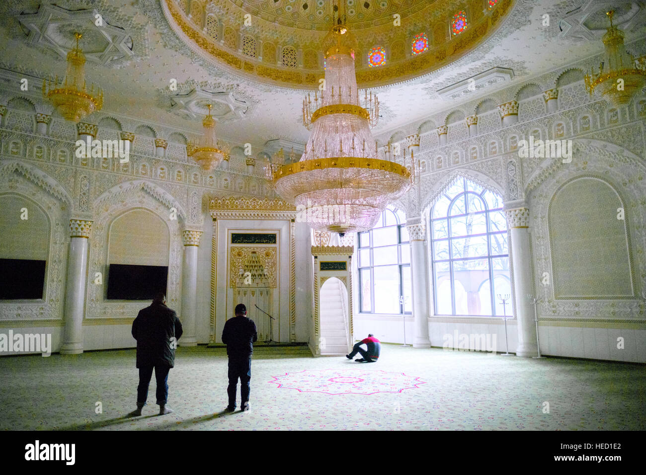 Berlin, Germany. 06th Dec, 2016. Umar-Ibn-Al-Khattab-Mosque in Kreuzberg. Berlin 06.12.2016. Photo: picture alliance/Robert Schlesinger | usage worldwide/dpa/Alamy Live News Stock Photo