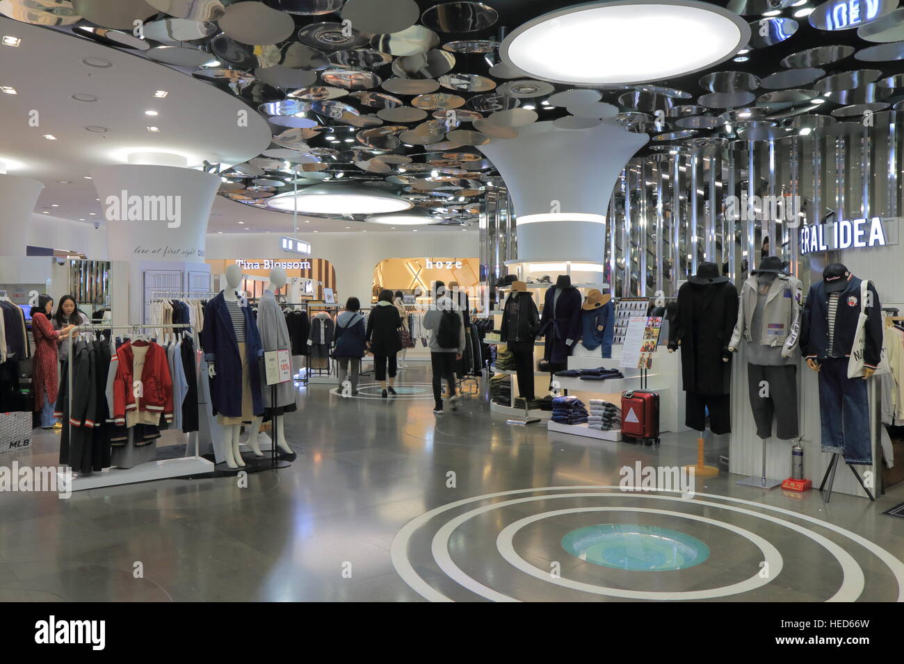 trendy fashion shop