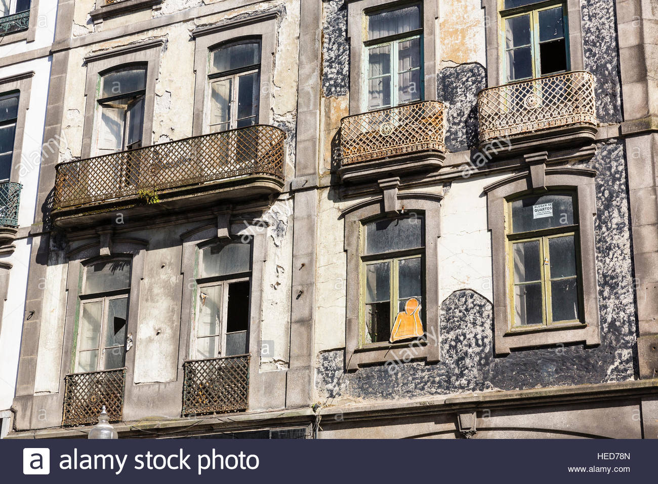 Télécharger gratuitement Images Building Fassade Figure Humour Old Posture Ramshackle Residental actualisé par