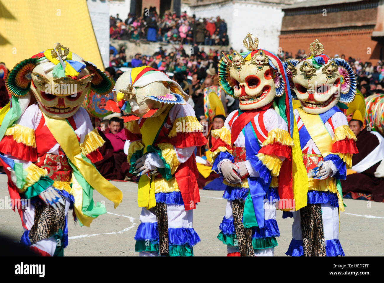Xiahe: Tibetan Monastery Labrang at the Monlam Festival; Cham dance (masquerade) by monks, Tibet, Gansu, China Stock Photo