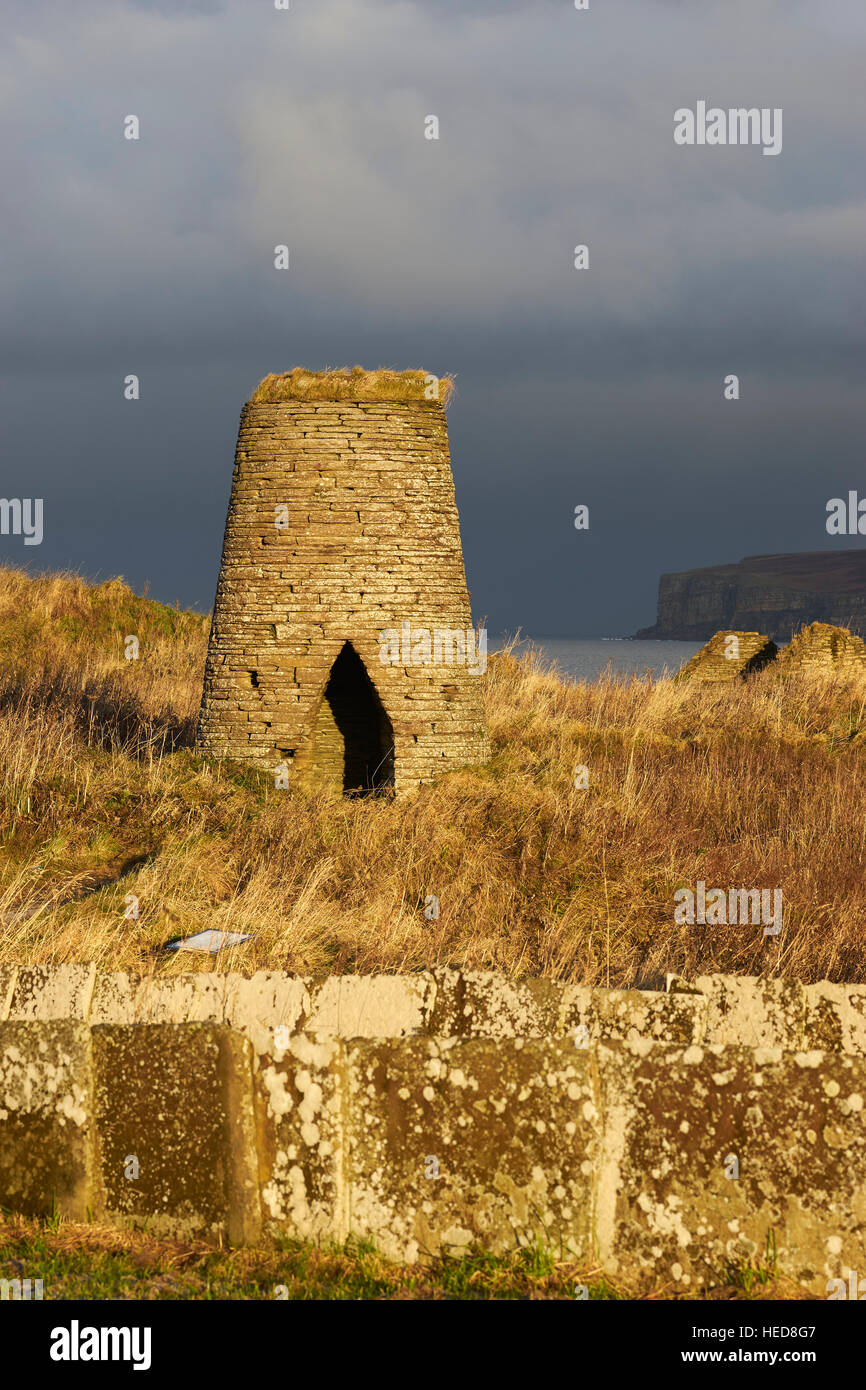 Old windmill on the Flagstone Heritage Trail, Castlehill, Castletown, Caithness, Scotland Stock Photo