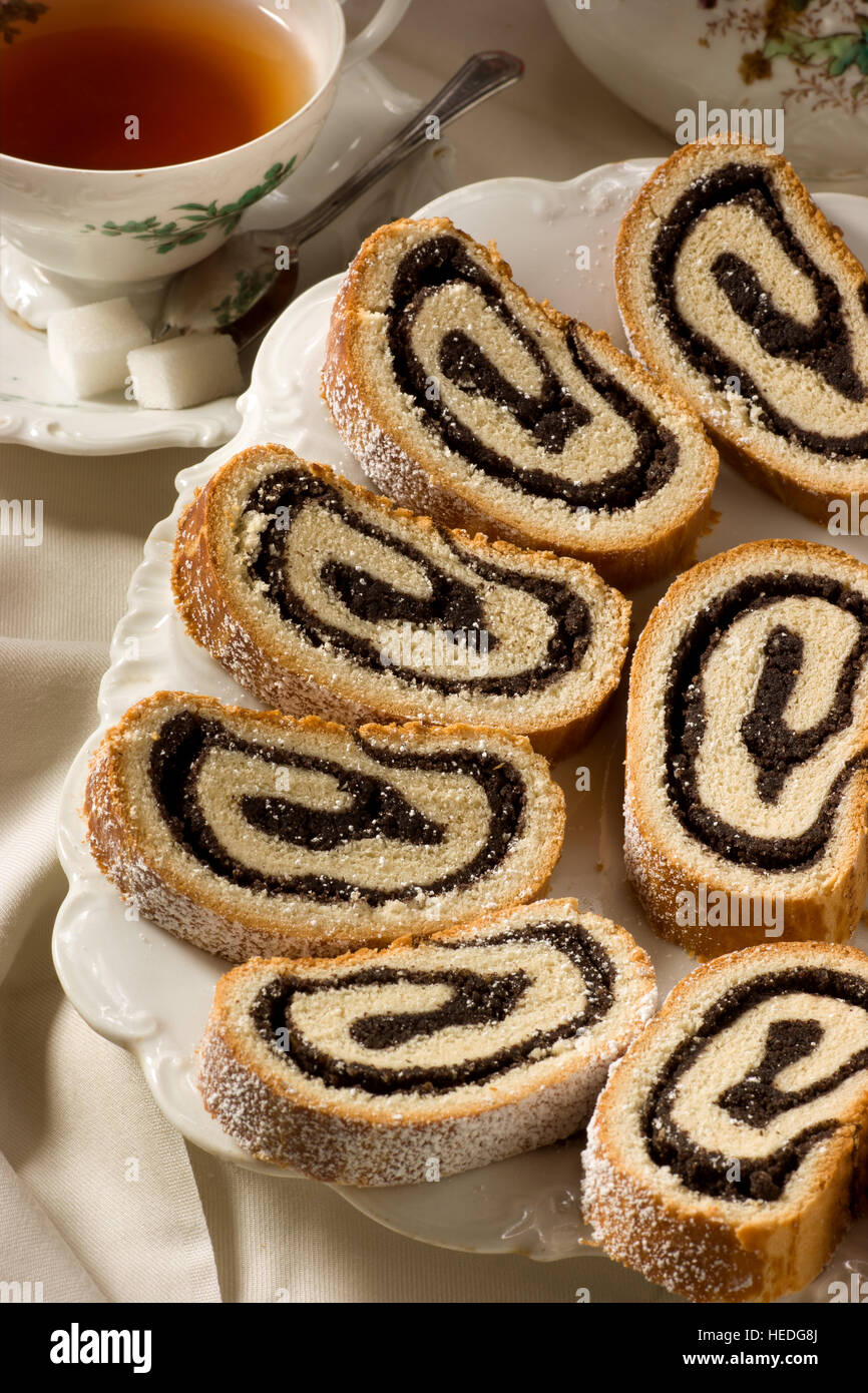 Beigli hi-res stock photography and images - Alamy