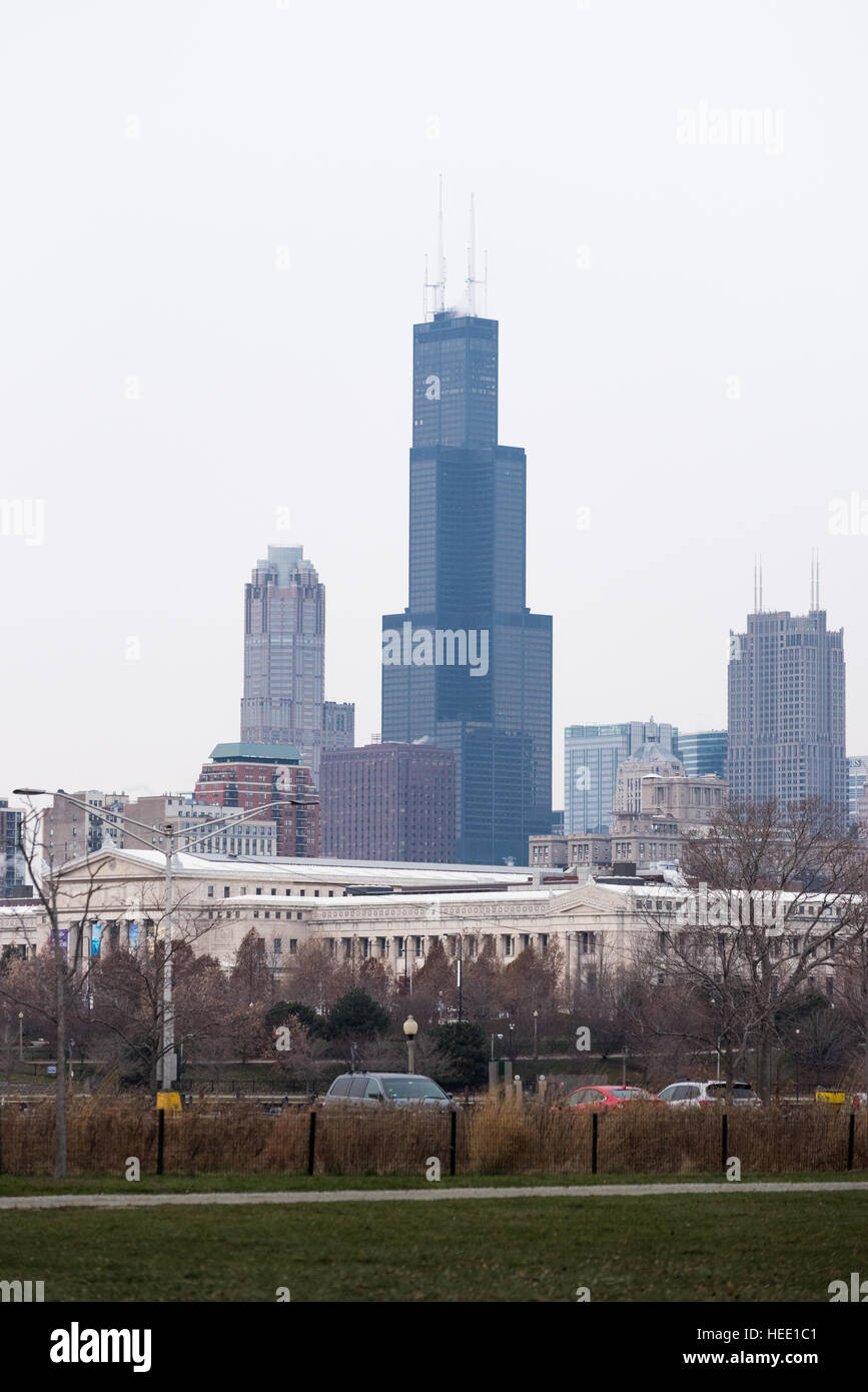 Chicago skyline vector hi-res stock photography and images - Alamy