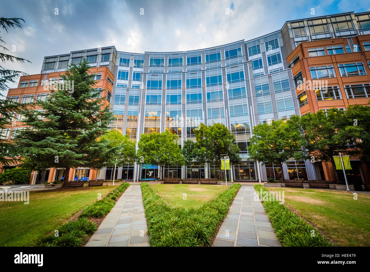 Walkways and building at Johnson & Wales University, in Charlotte, North Carolina. Stock Photo