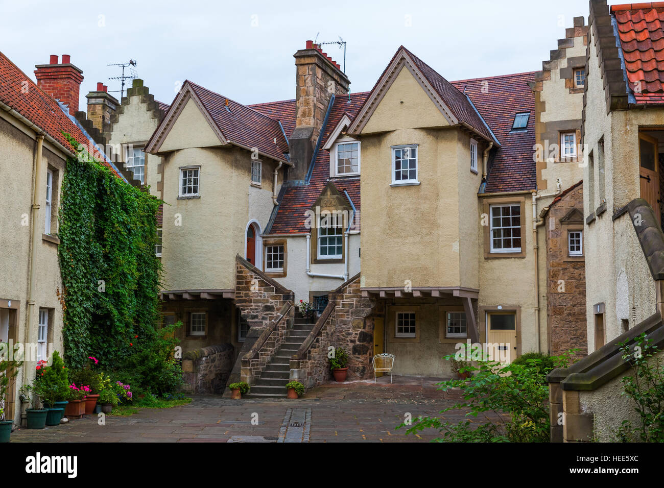 picture of the White Horse Close in Edinburgh, Scotland Stock Photo Alamy