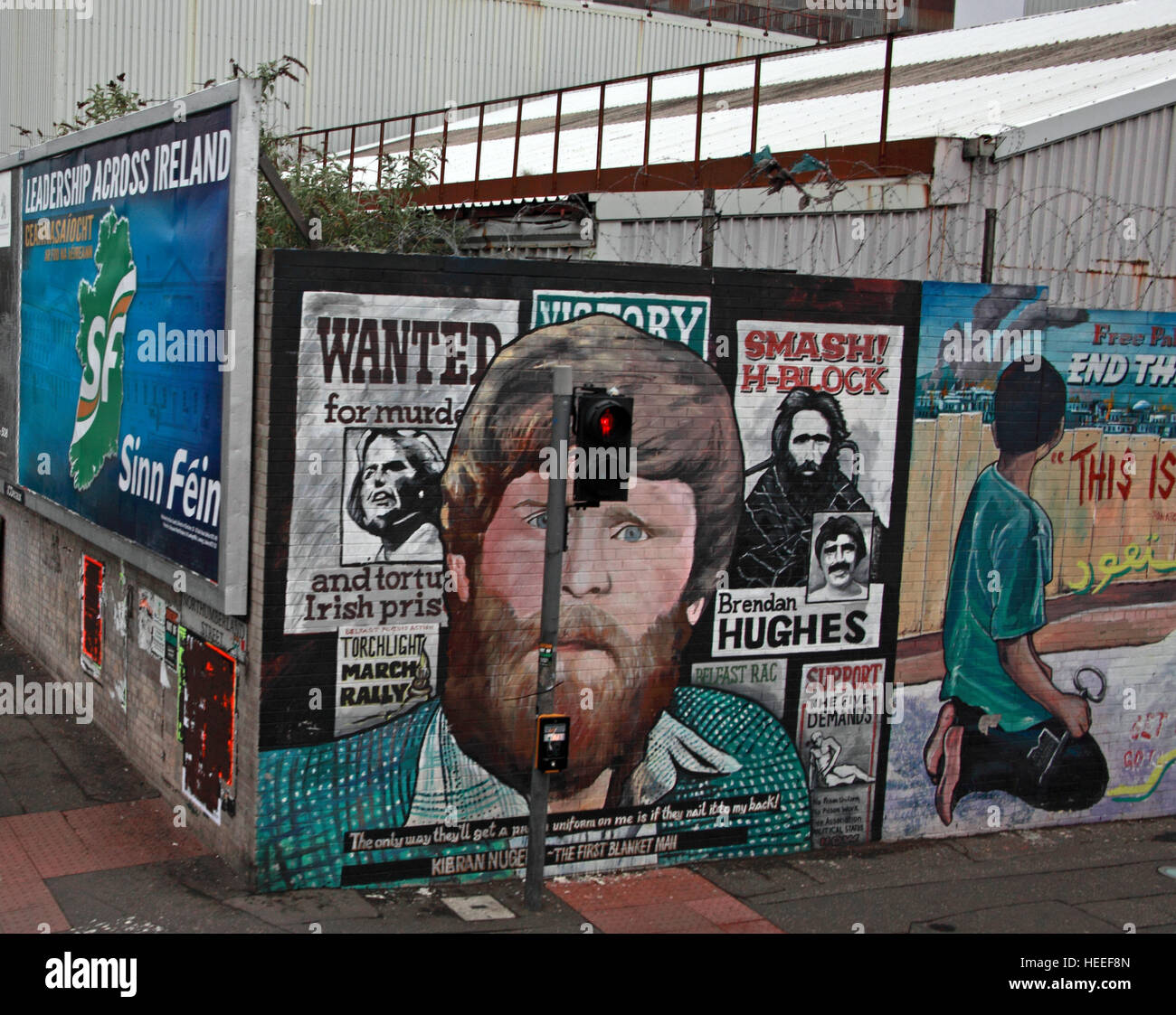 Belfast Falls Rd Republican Mural- Smash H-Block Brendan Hughes Irish Prisoners Stock Photo