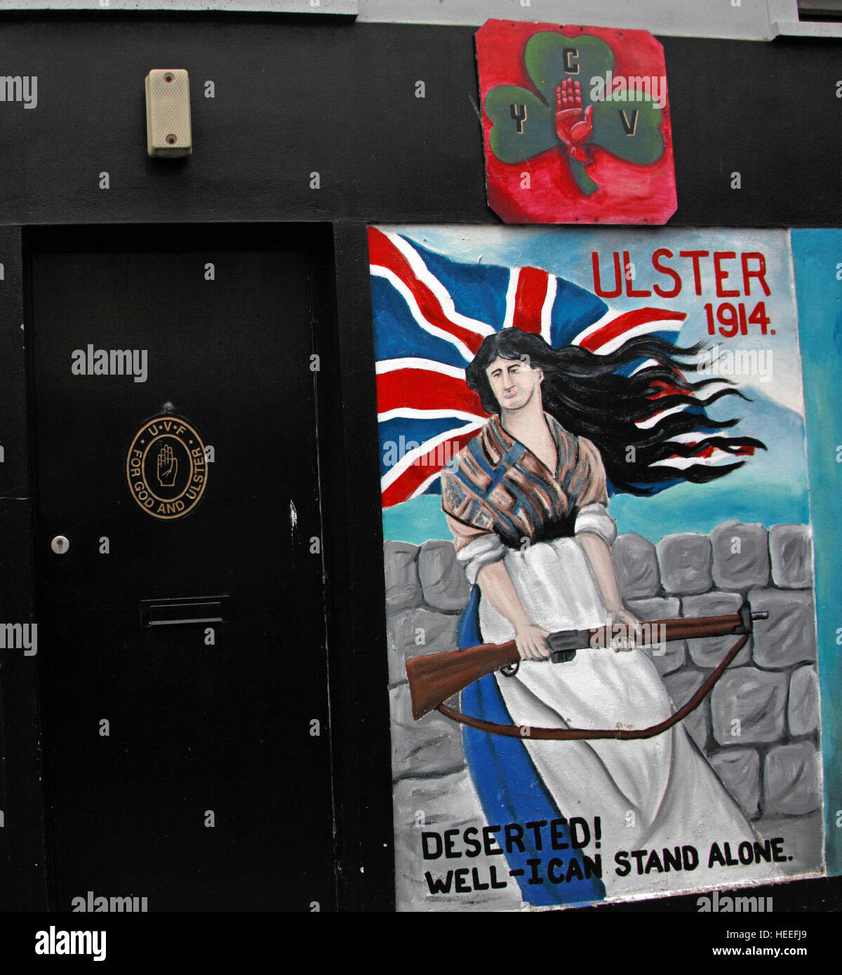 Belfast Unionist, Loyalist Mural Ulster 1914 woman deserted,well I can stand alone! Stock Photo