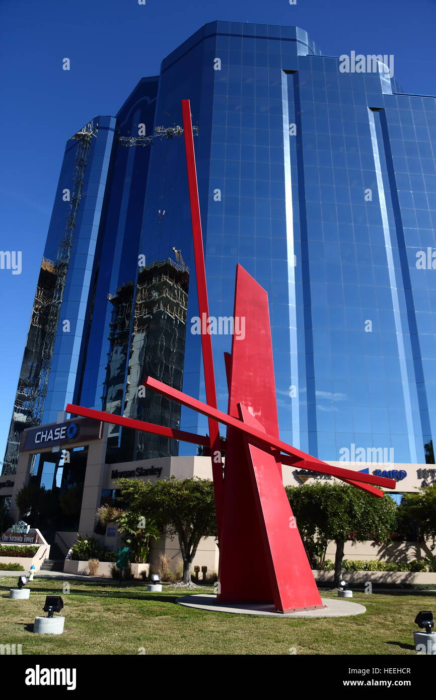 The red Complexus sculpture in front of the Chase building in Sarasota, Florida, USA Stock Photo